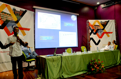 “Fármacos, soros e vacinas”: este foi o mote para os pesquisadores que fizeram apresentações na 6ª-feira (25/3)