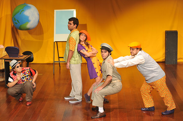 Museu da Vida estreia espetáculo Aprendiz de Feiticeiro, de Maria Clara Machado